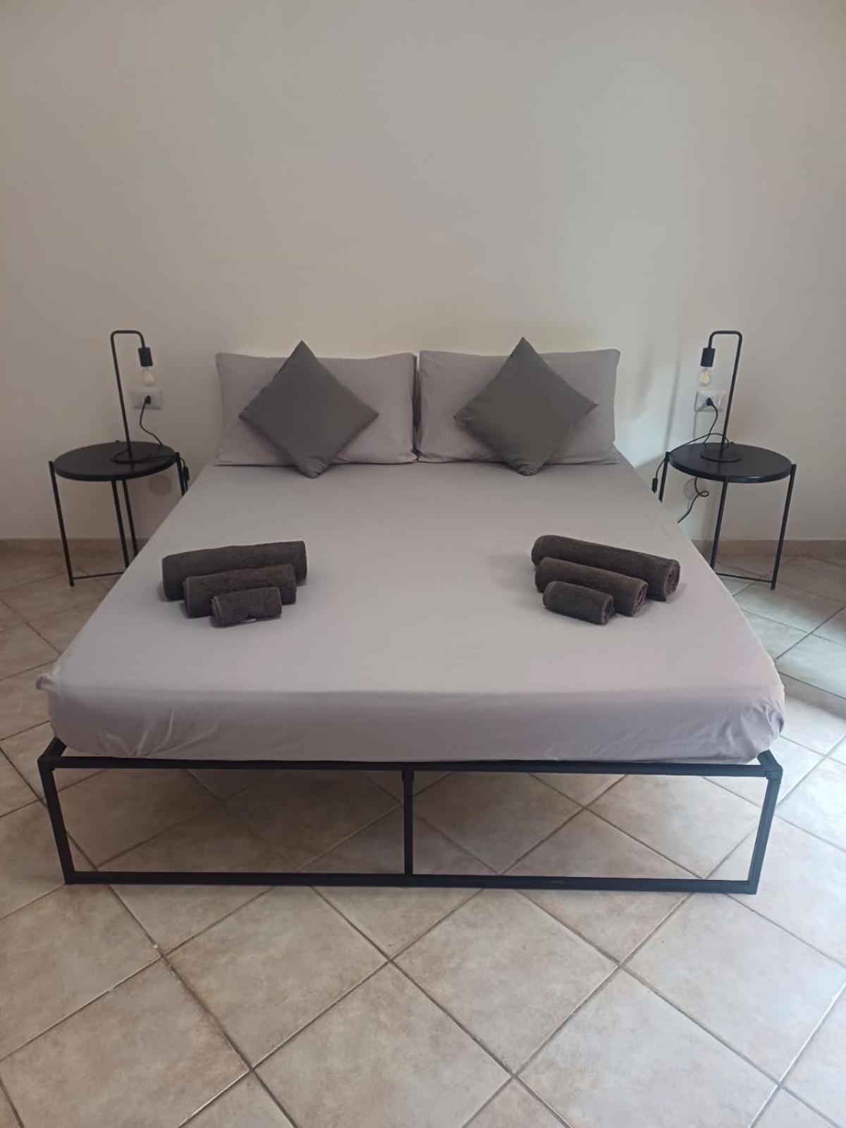 Repubblica 14 Apartment Иглесиас Екстериор снимка