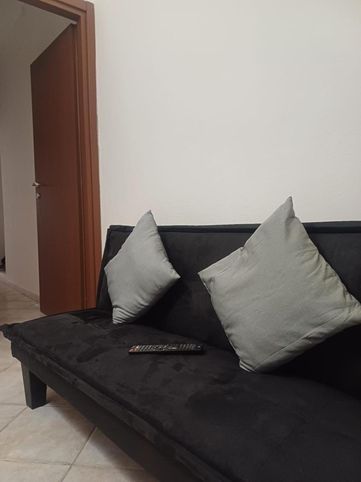 Repubblica 14 Apartment Иглесиас Екстериор снимка